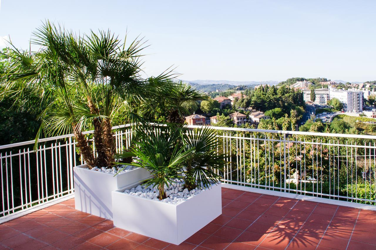 Residenza Ambrogi Aparthotel Urbino Exterior photo
